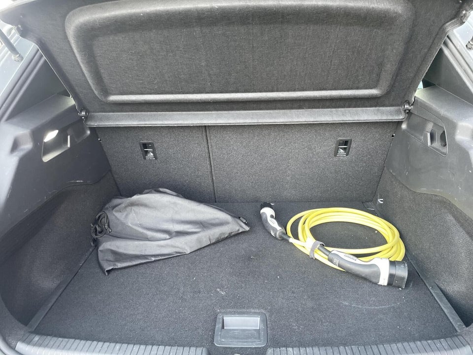 Cupra Born 58 High 5d