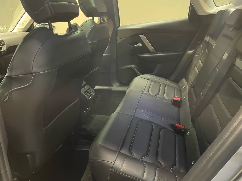 Citroën ë-C4 X 50 Palais Sky 4d