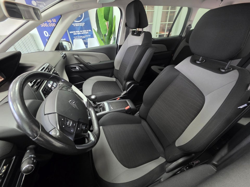 Citroën Grand C4 Picasso 1,6 THP 156 Intensive 7prs 5d