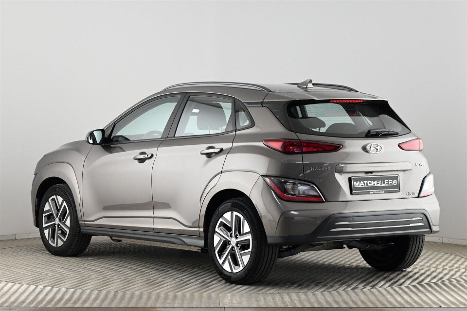 Hyundai Kona 39 EV Essential 5d