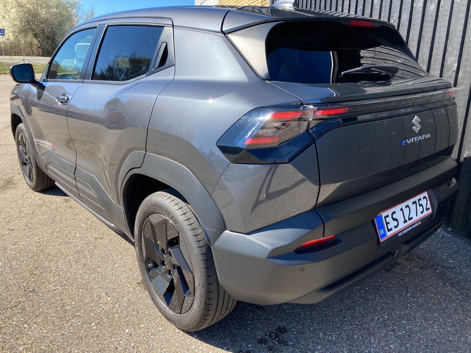 Suzuki eVitara 61 Active 5d