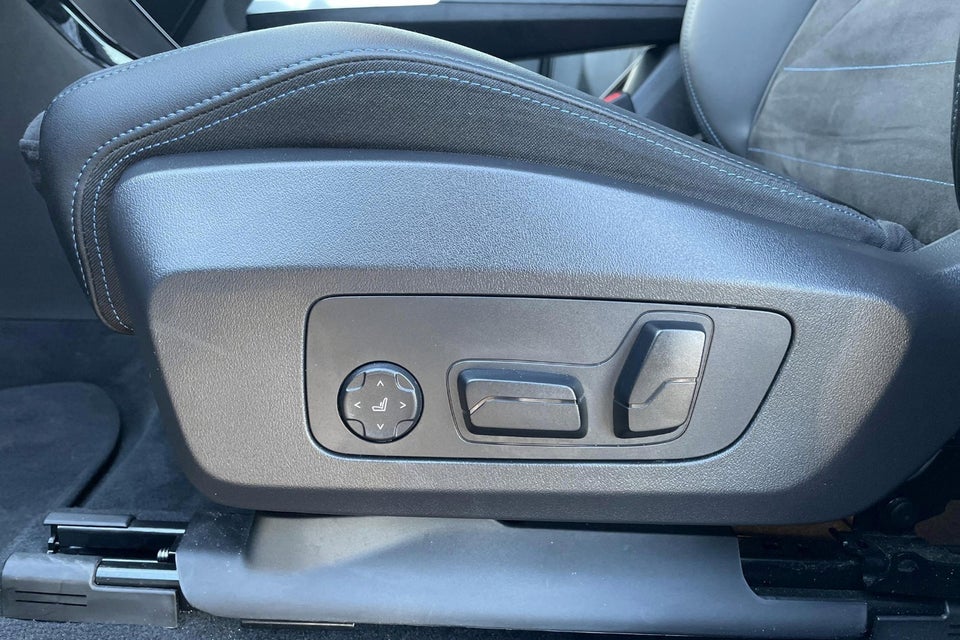 BMW iX1 eDrive20 M-Sport Pro 5d