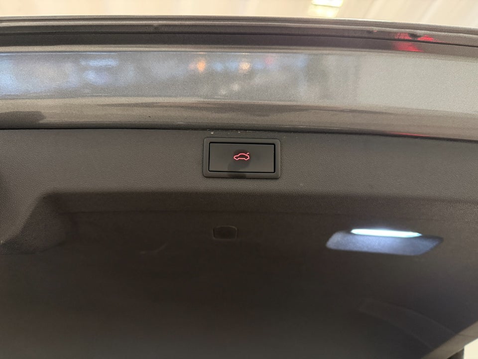 Skoda Enyaq 80 iV Loft 5d