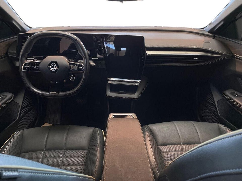 Renault Megane E-Tech 60 Iconic 5d