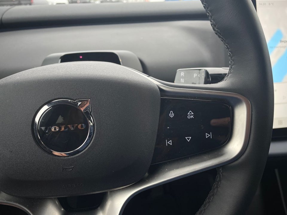 Volvo EX30 Extended Range Plus 5d