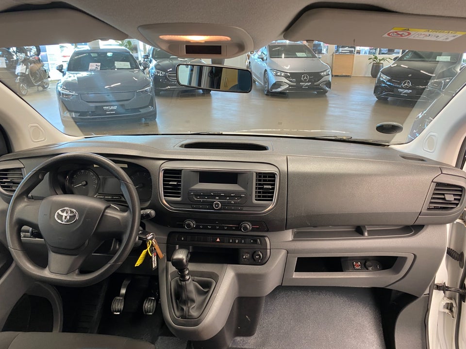 Toyota ProAce Verso 1,5 D 120 Long Combi 9prs 5d