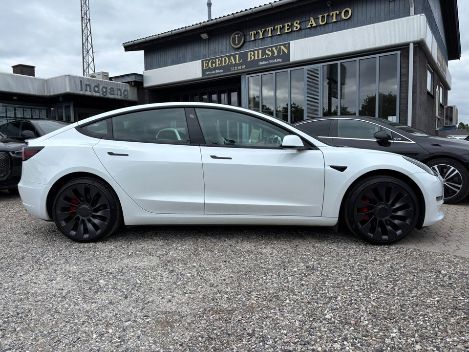 Tesla Model 3 Performance AWD 4d