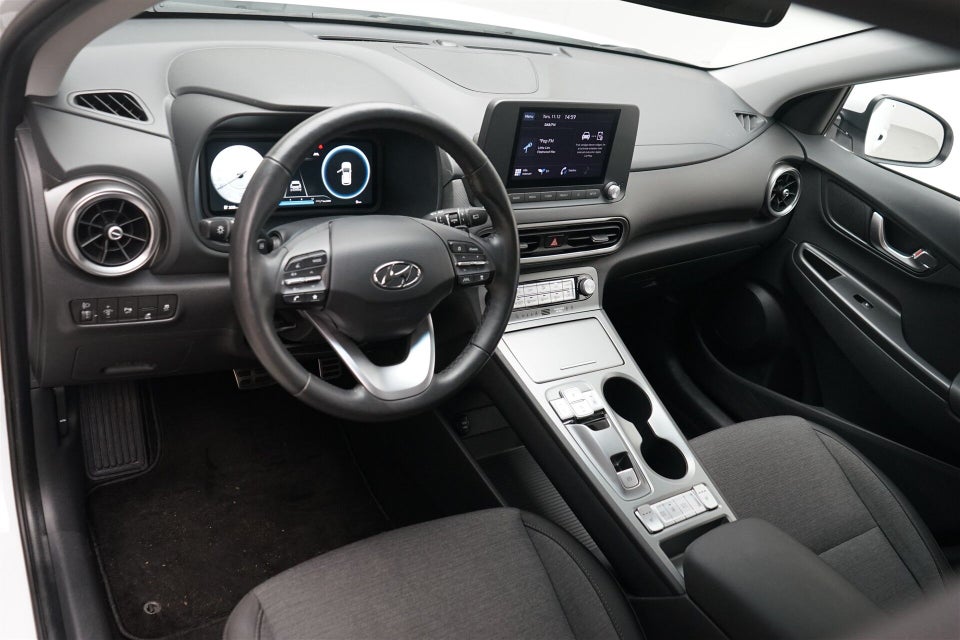 Hyundai Kona 39 EV Select 5d