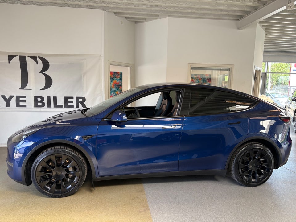 Tesla Model Y Long Range AWD 5d