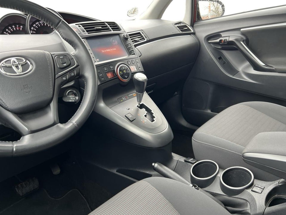 Toyota Verso 1,8 VVT-i Spirit MDS 7prs 5d