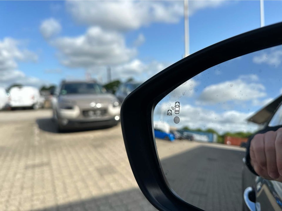 Citroën C3 1,2 PureTech 110 Shine Sport EAT6 5d