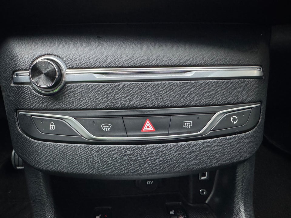 Peugeot 308 1,6 BlueHDi 120 Active SW 5d