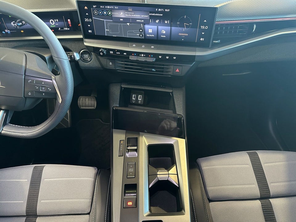 Opel Grandland-e 73 GS Sky 5d