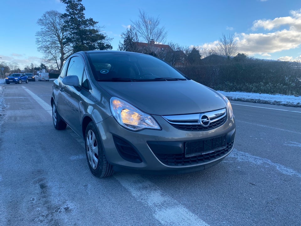 Opel Corsa 1,0 12V Enjoy 3d