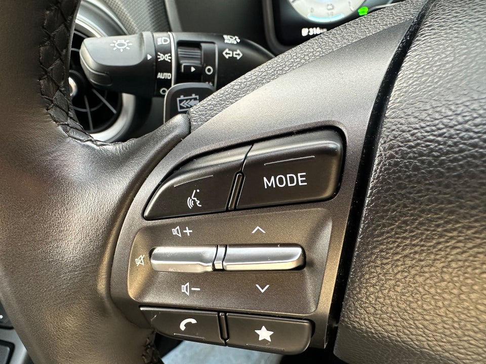 Hyundai Kona 64 EV Advanced 5d