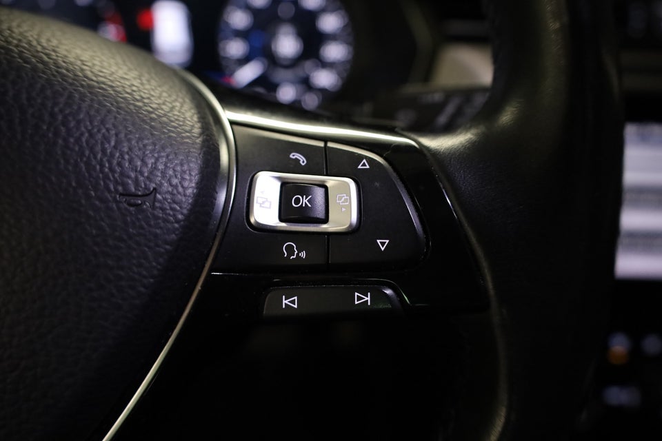 VW Passat 2,0 TDi 150 Highline Variant DSG 5d