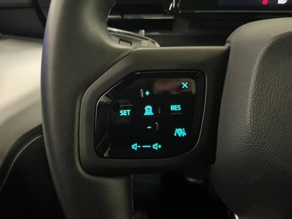 Ford Explorer 82 Premium Extended Range 5d