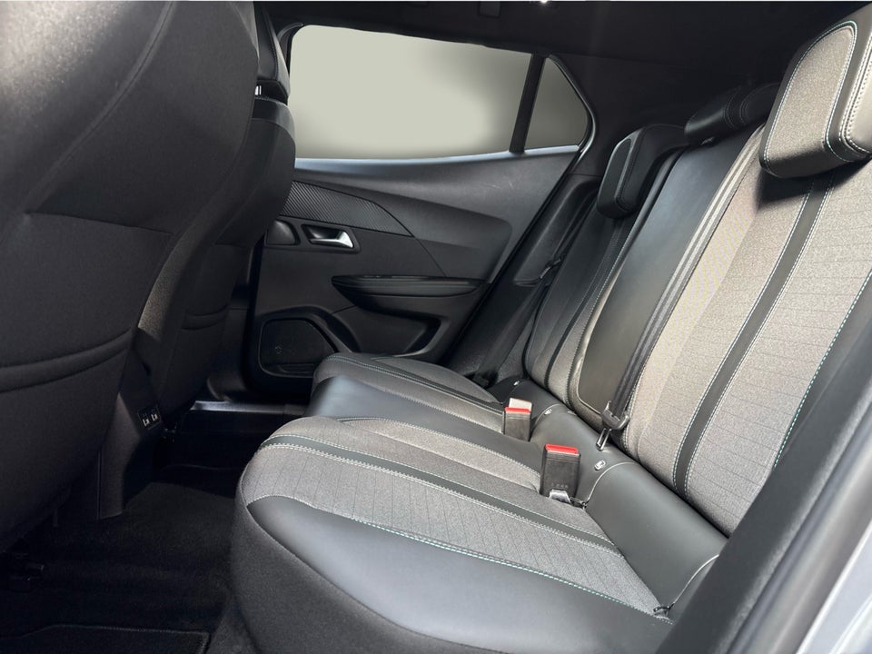 Peugeot 2008 1,2 PureTech 130 Allure 5d