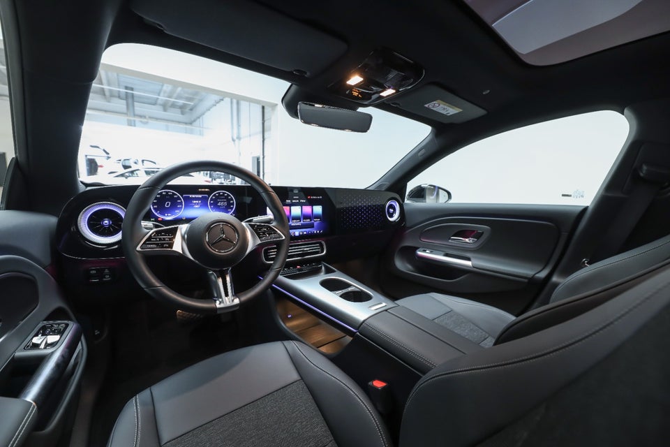 Mercedes CLA250+ EQ Progressive Advance Plus 4d