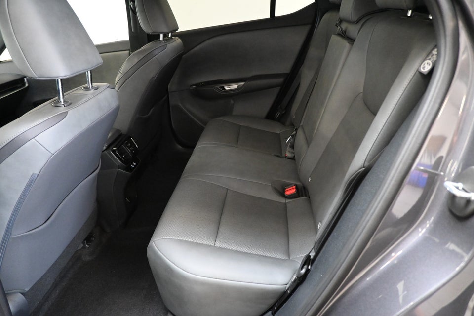 Lexus RZ300e Executive 5d