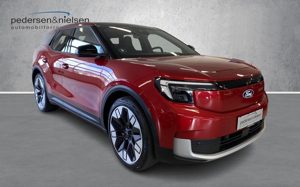 Ford Explorer 77 Premium Extended Range 5d