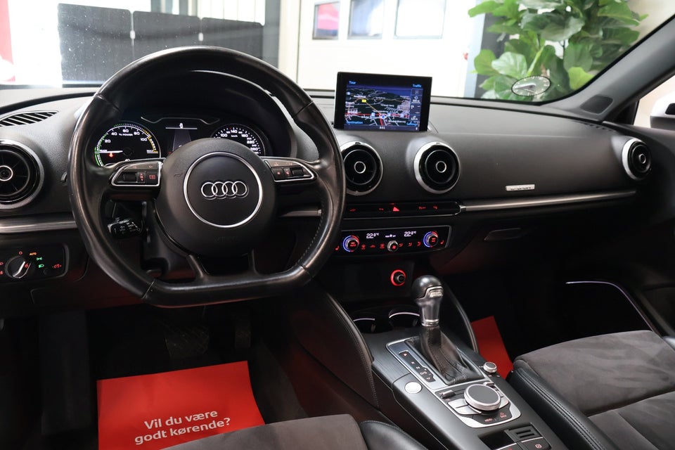 Audi A3 1,4 e-tron Ambition Sportback S-tr. 5d