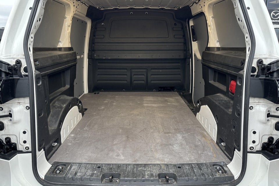 VW ID.Buzz 77 Cargo Comfort