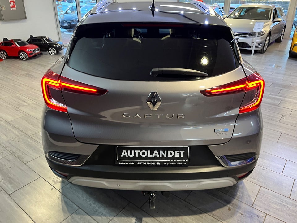 Renault Captur 1,6 E-Tech Intens 5d