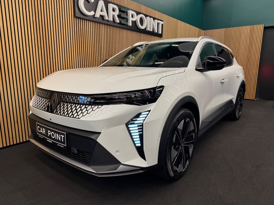 Renault Scenic E-Tech 87 Techno Van 5d