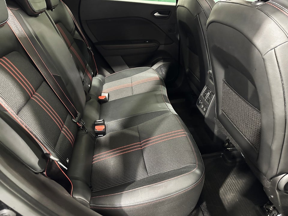 Renault Captur 1,6 E-Tech R.S. Line 5d