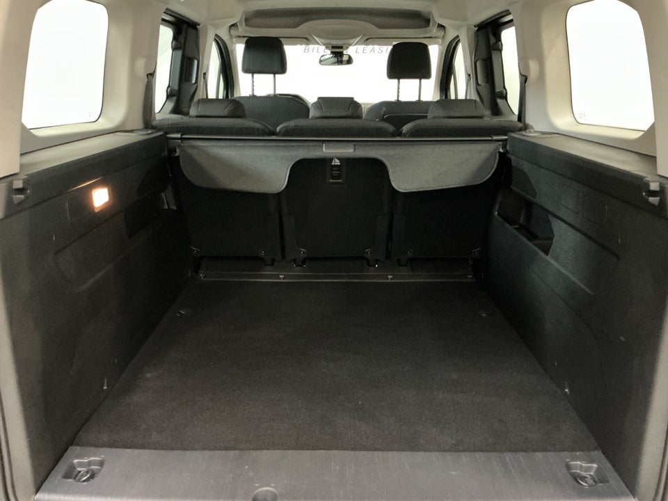 Peugeot e-Rifter 50 Allure Pack Family L2 5d