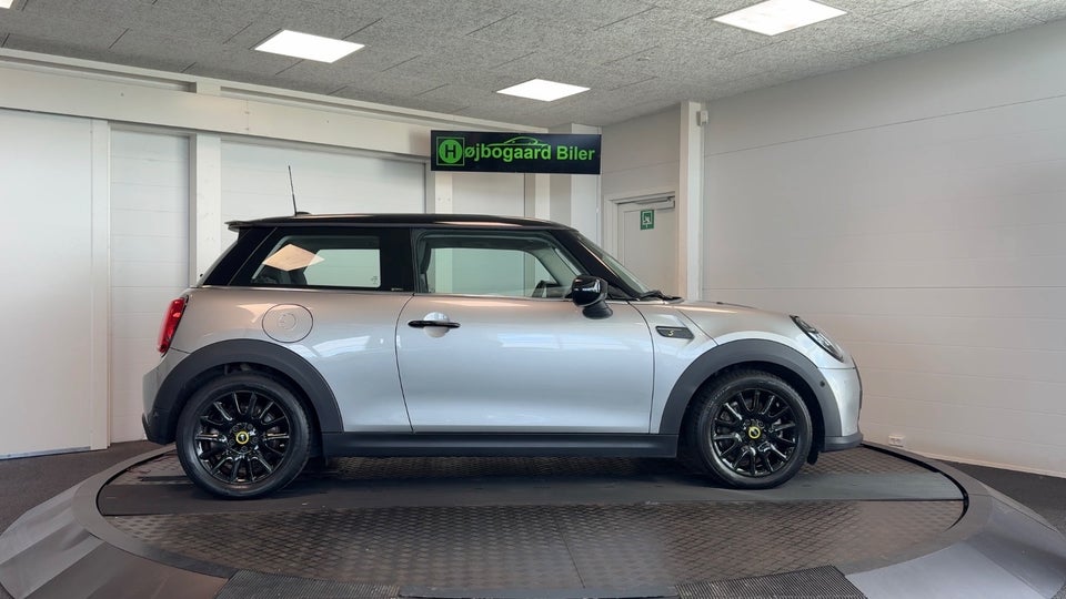 MINI Cooper SE Edition Premium 3d