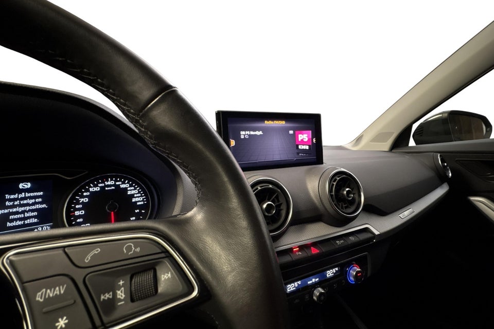 Audi Q2 35 TFSi Prestige S-tr. 5d