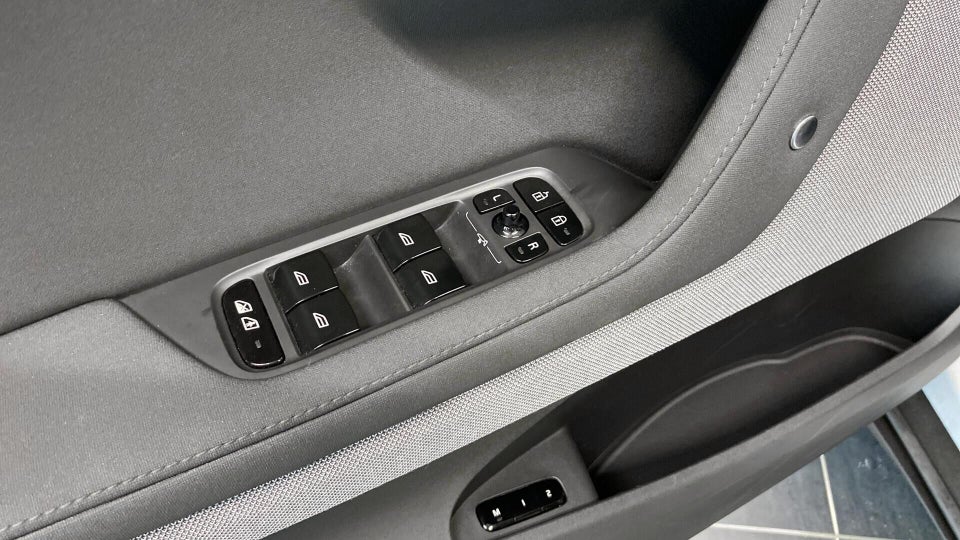 Polestar 2 Standard Range 5d