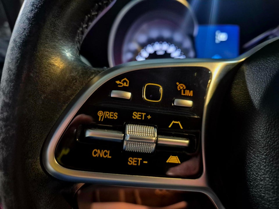 Mercedes C300 e 2,0 Avantgarde stc. aut. 5d