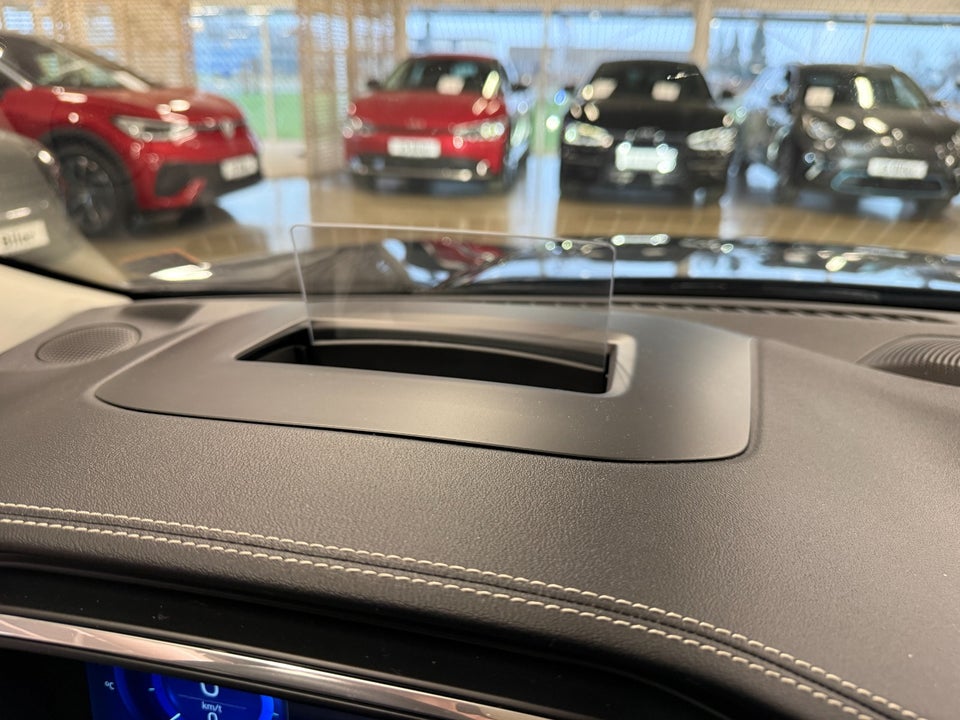 Ford Kuga 2,5 PHEV Vignale CVT 5d