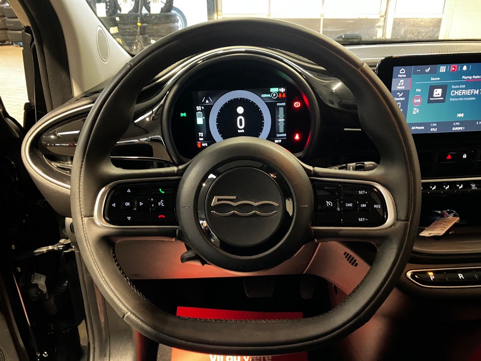 Fiat 500e 24 Icon 3d