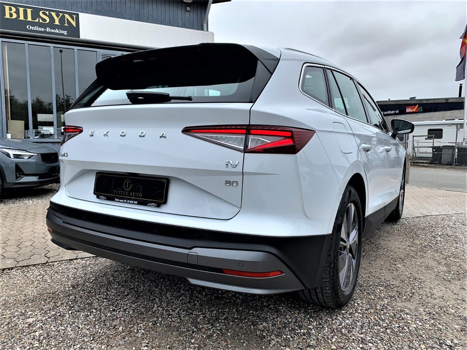 Skoda Enyaq 80 iV Plus Loft 5d