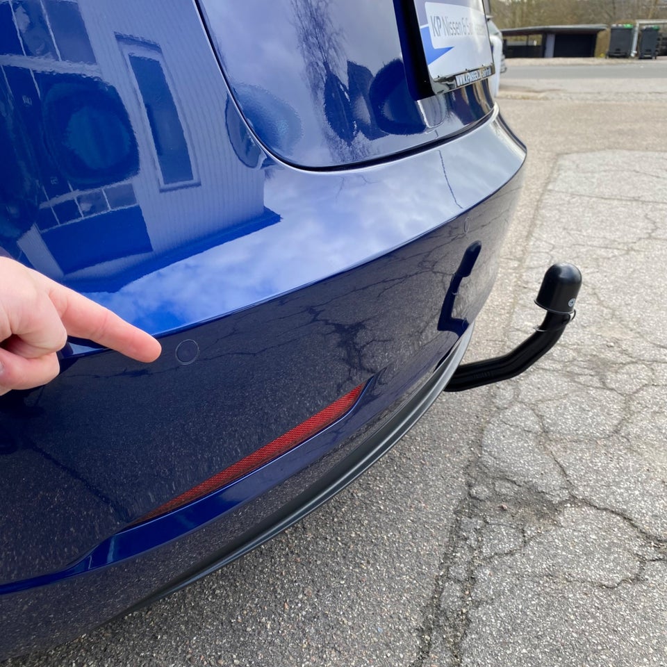 Tesla Model 3 Performance AWD 4d