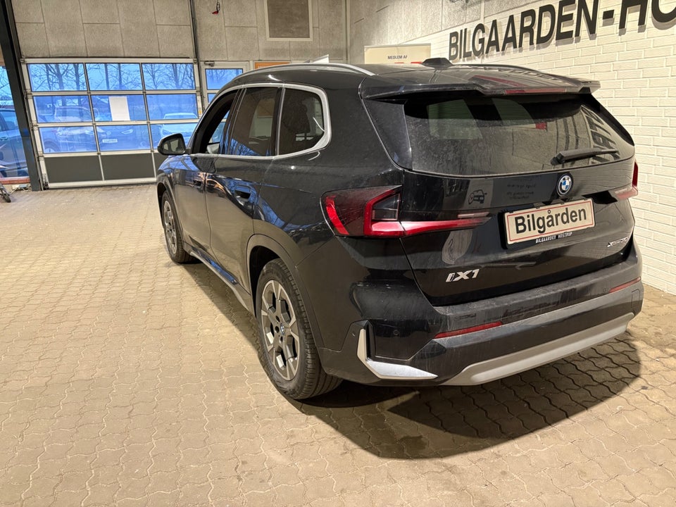 BMW iX1 xDrive30 X-Line 5d
