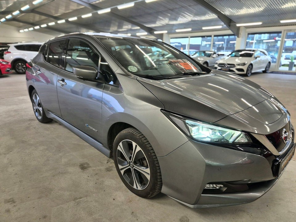 Nissan Leaf 62 e+ Acenta 5d