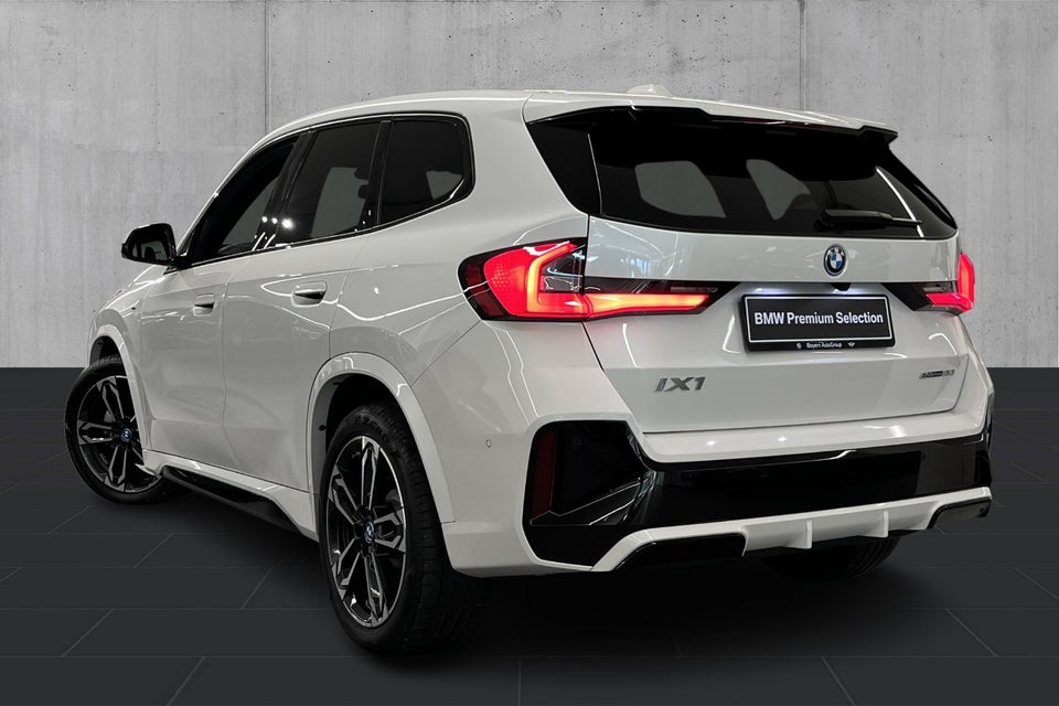 BMW iX1 eDrive20 M-Sport 5d