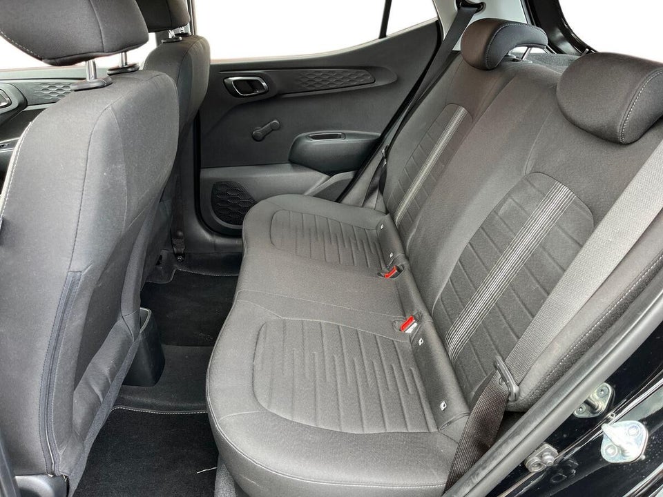Hyundai i10 1,0 MPi Advanced AMT 5d