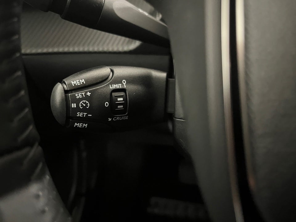 Peugeot e-2008 54 Active 5d