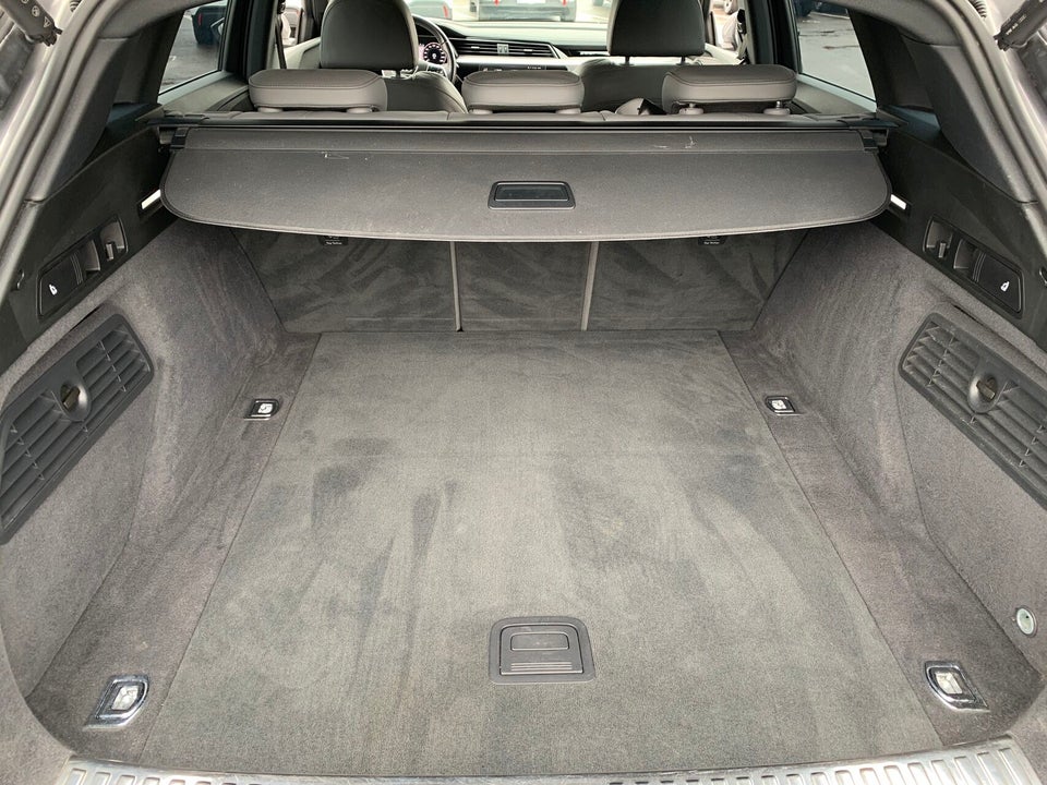 Audi e-tron 50 S-line quattro 5d