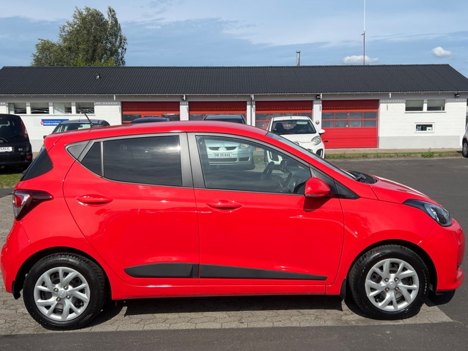 Hyundai i10 1,0 Trend Deluxe+ 5d