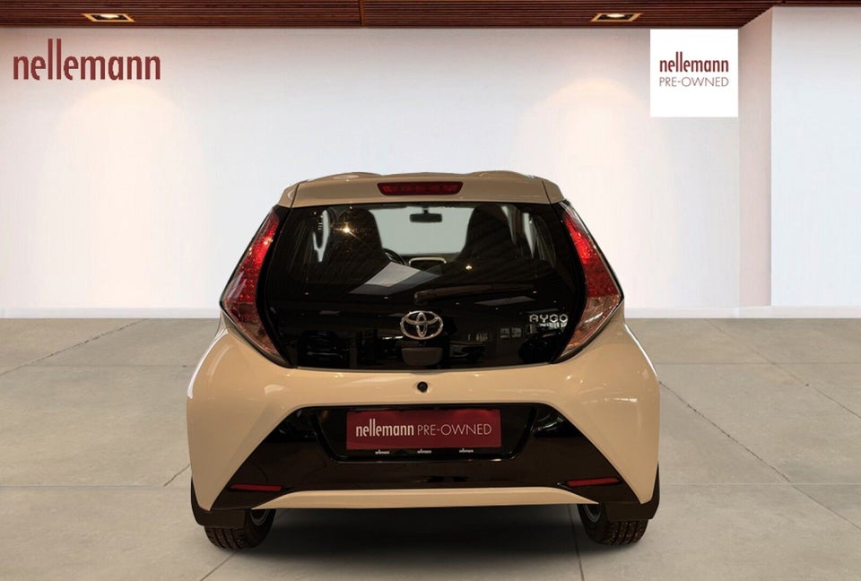 Toyota Aygo 1,0 VVT-i x-play 5d