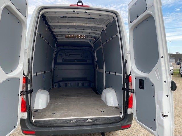 Mercedes Sprinter 317 2,0 CDi A2 Kassevogn aut. RWD