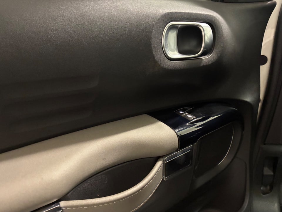 Citroën C4 Cactus 1,2 PureTech 110 SkyLine 5d