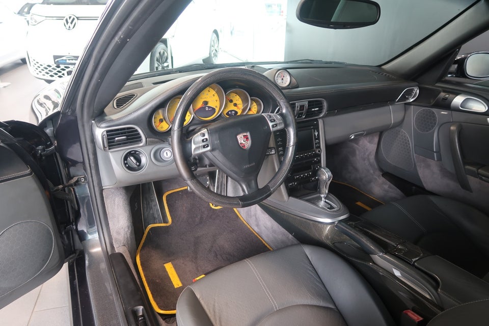 Porsche 911 Turbo 3,6 Coupé Tiptr. 2d
